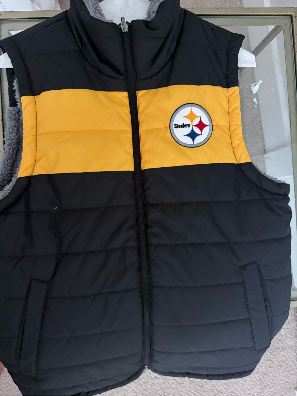 Antigua Kids Puffer Vest in Black and Yellow with Steelers Patch